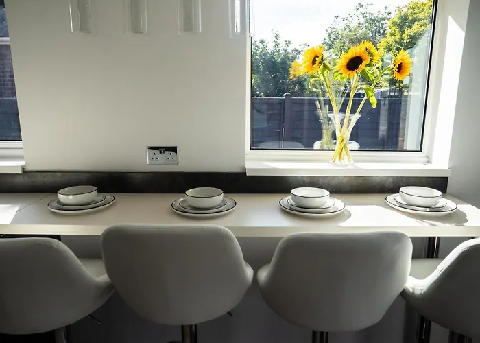 Renata's House Бристоль