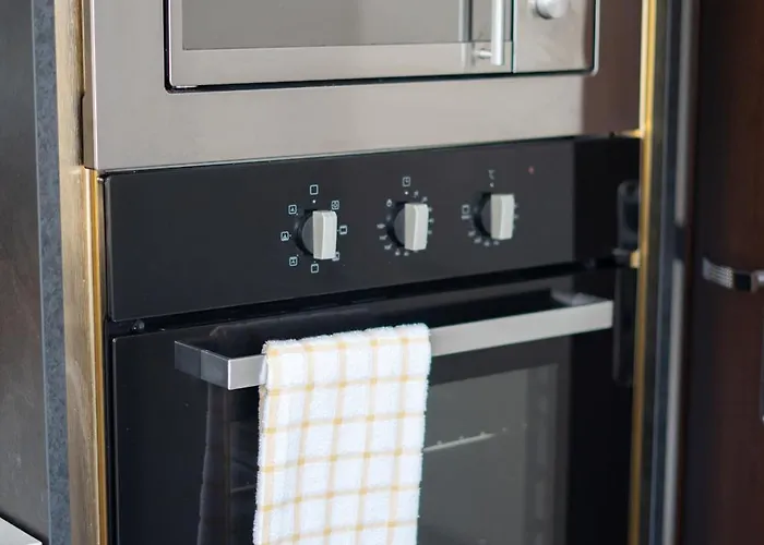 Renata's House * Μπρίστολ